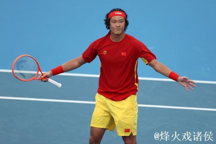 大逆转!中国队2-1击败比利时队 联合杯小组赛开门红 大逆转!中国队2-1击败比利时队 联合杯小组赛开门红